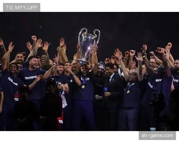 佩德里入选FIFA最佳阵容，彰显新生代球员的骄傲与榜样力量