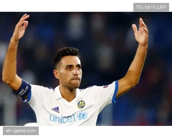 雷吉纳控球惊艳赛季，稳健发挥助球队斩获关键胜利